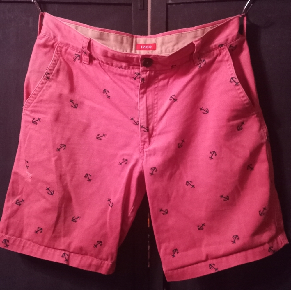 Men's Izod Rose and anchor shorts